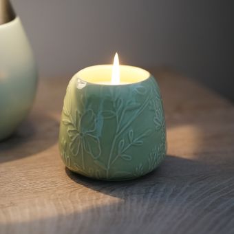 English Forest 8cm Embossed Ceramic Candle