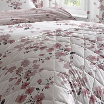 Nadia Blush Bedspread