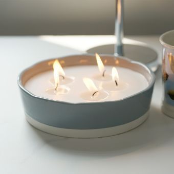 Sea Salt and Sandalwood Multi Wick Scented Candle