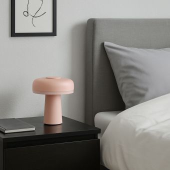 Cali Recharge Pink Table Lamp