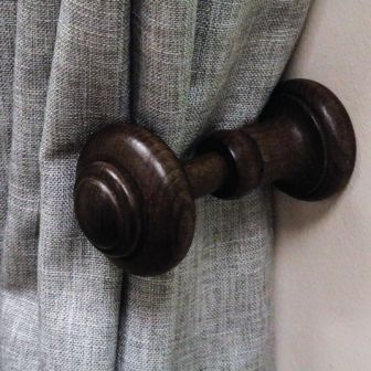 Wooden Hold Back Walnut