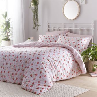 Strawberry Fields Pink Cotton Mix Duvet Set