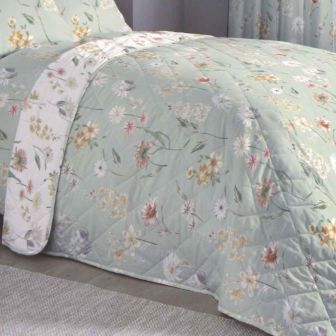 Verity Green Bed Spread 220x230cm