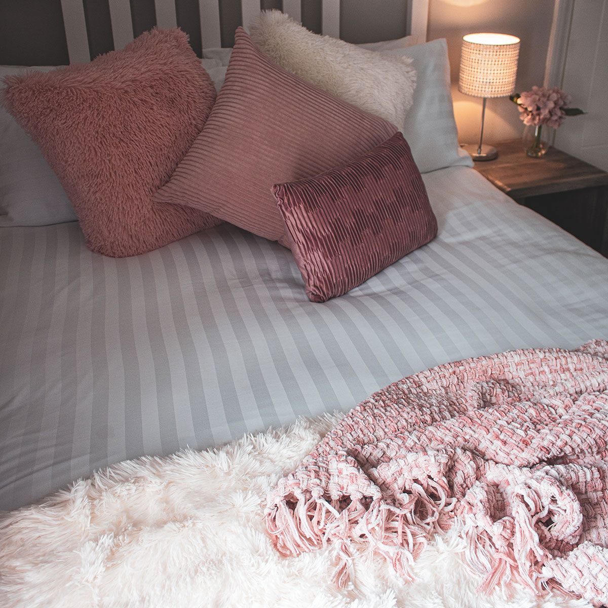 Harry corry shop sofa throws