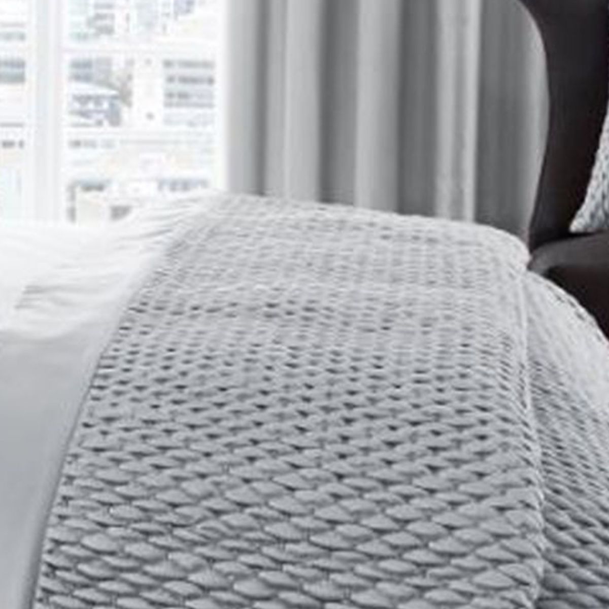 Roma Silver Quilted Bedspread 200x200cm