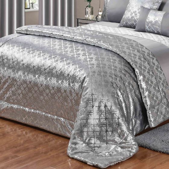 Shimmer Bedspread