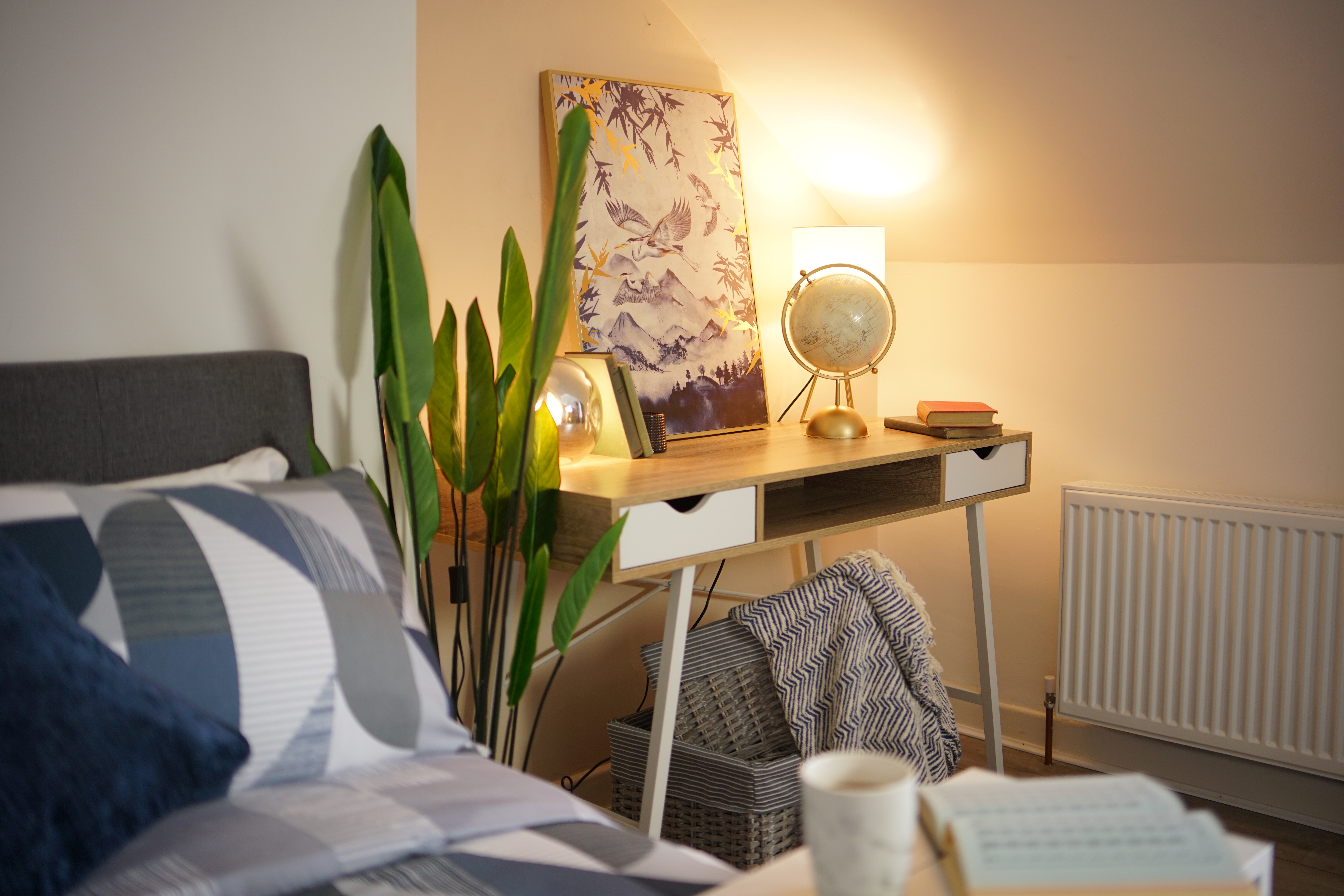 Bedroom Lookbook (Nadia Blush)
