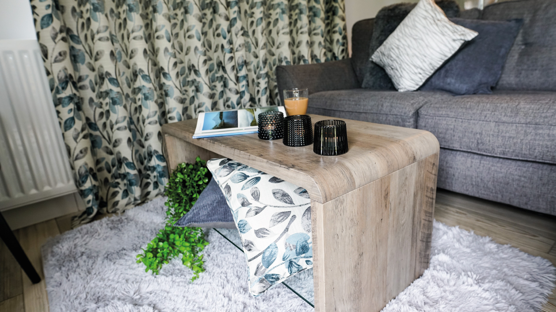 Living Room Lookbook (Perth Teal)